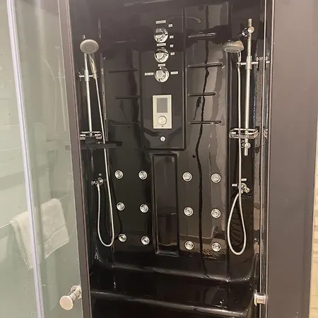 1 Avec Sauna Prive Sur Le Remblai Apartment *
