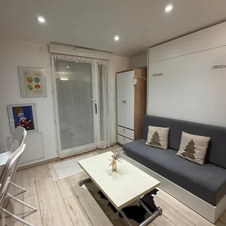 Le Patio De La Tour ! 1 Avec Sauna Prive Sur Le Remblai 20m Les Sables-dʼOlonne